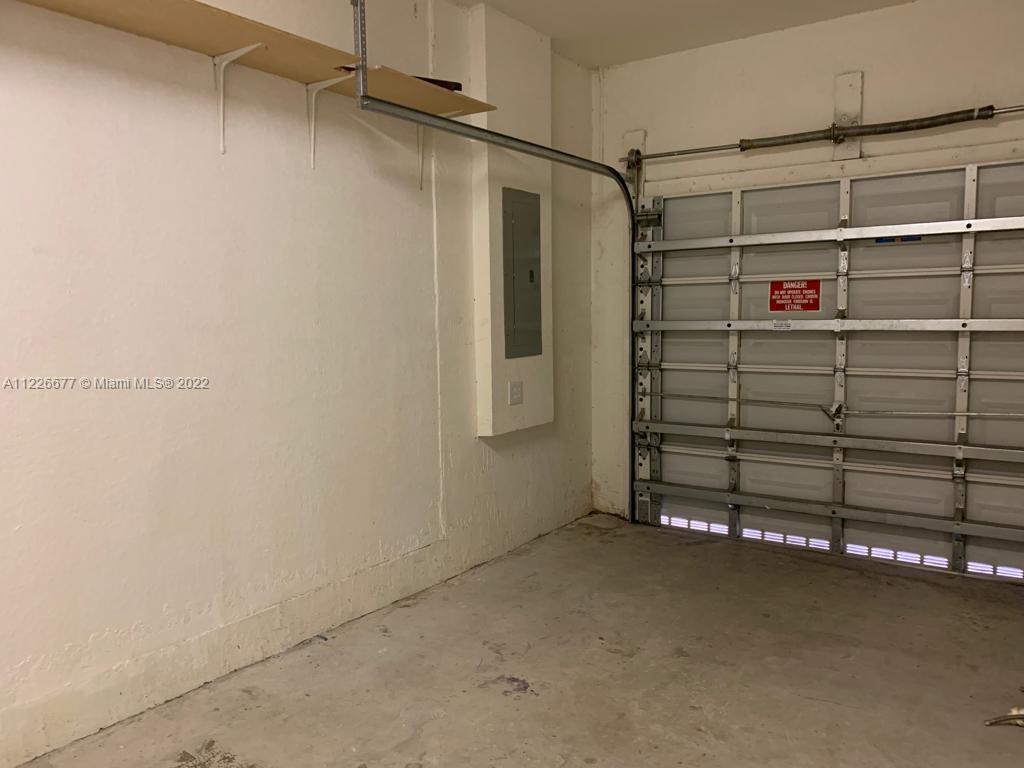 Doral Isle North Sec 02 - Residential Lease