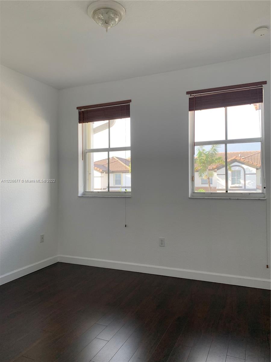 Doral Isle North Sec 02 - Residential Lease