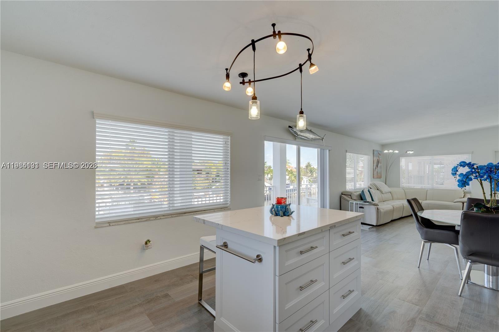 OCEAN ISLE ESTATE - Residential