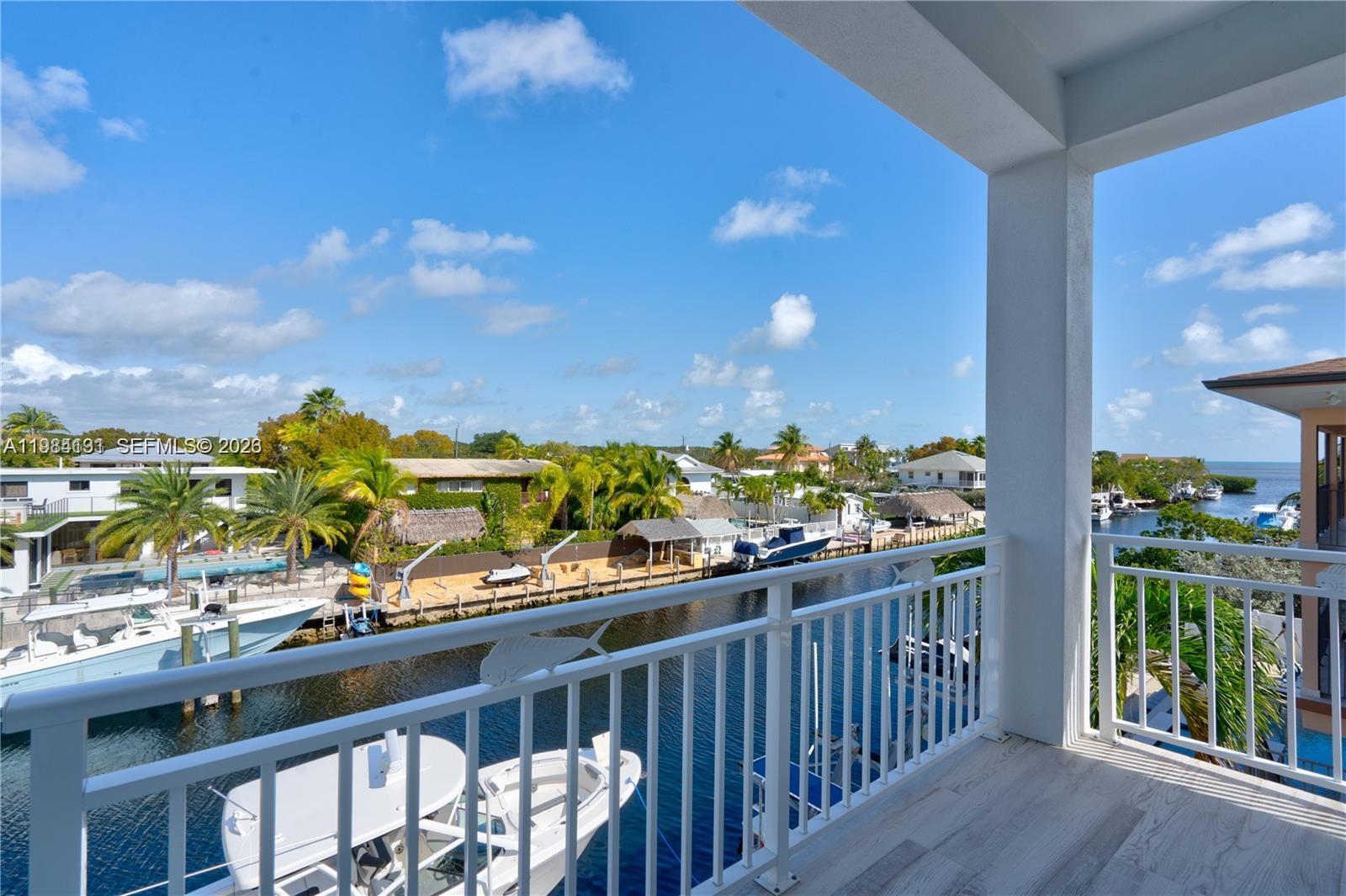 OCEAN ISLE ESTATE - Residential
