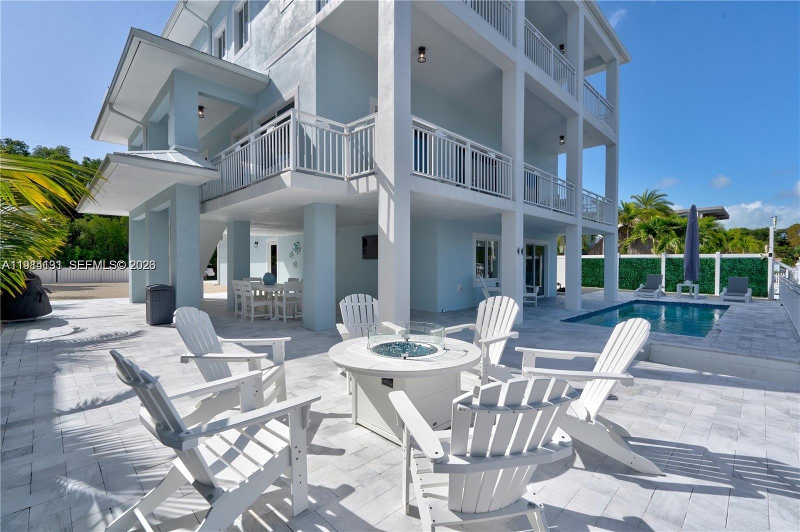 OCEAN ISLE ESTATE - Residential