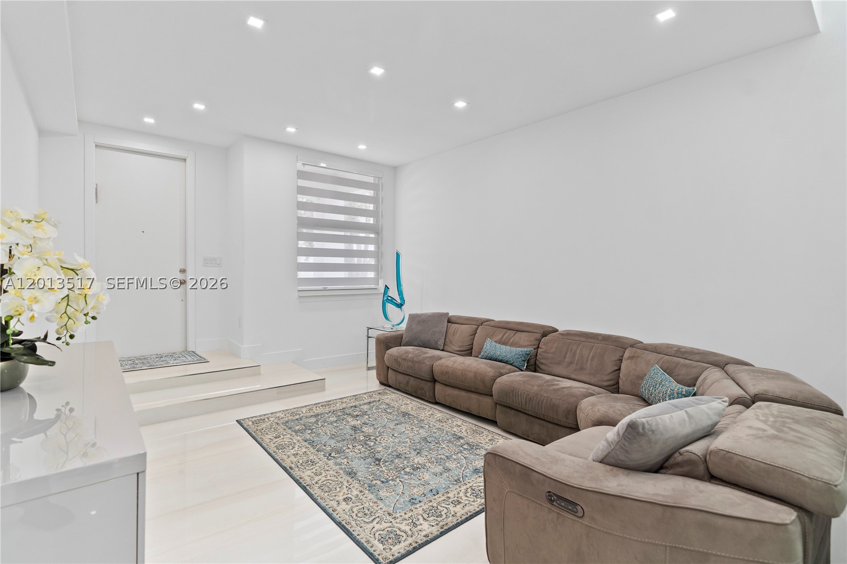 AVENTURA LAKES - PHASE II - Residential