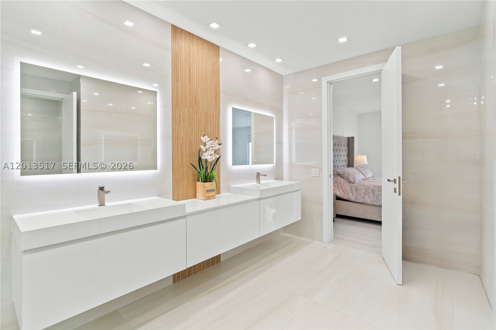 AVENTURA LAKES - PHASE II - Residential