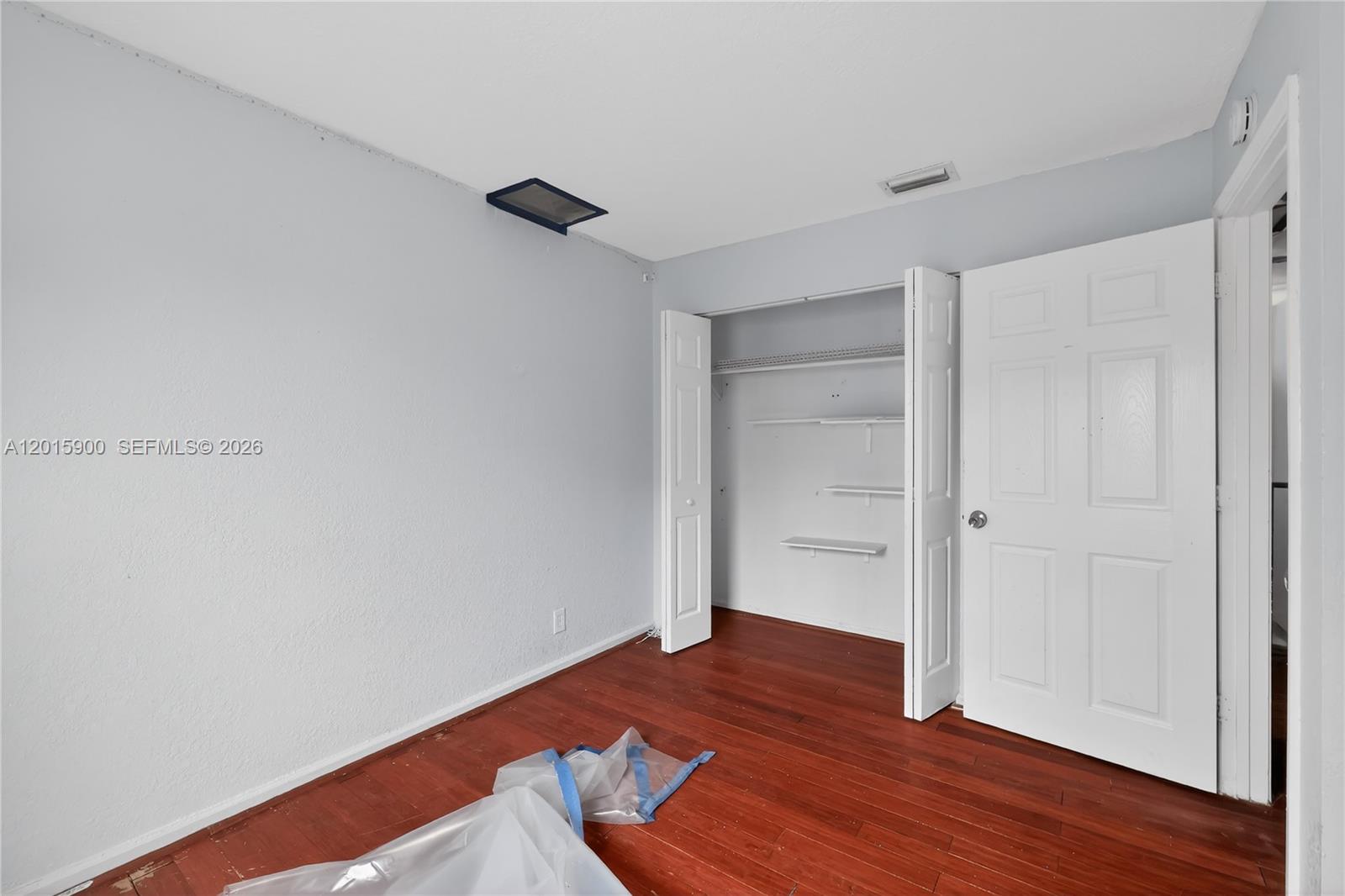 LAUDERDALE NORTH PARK SEC - Residential