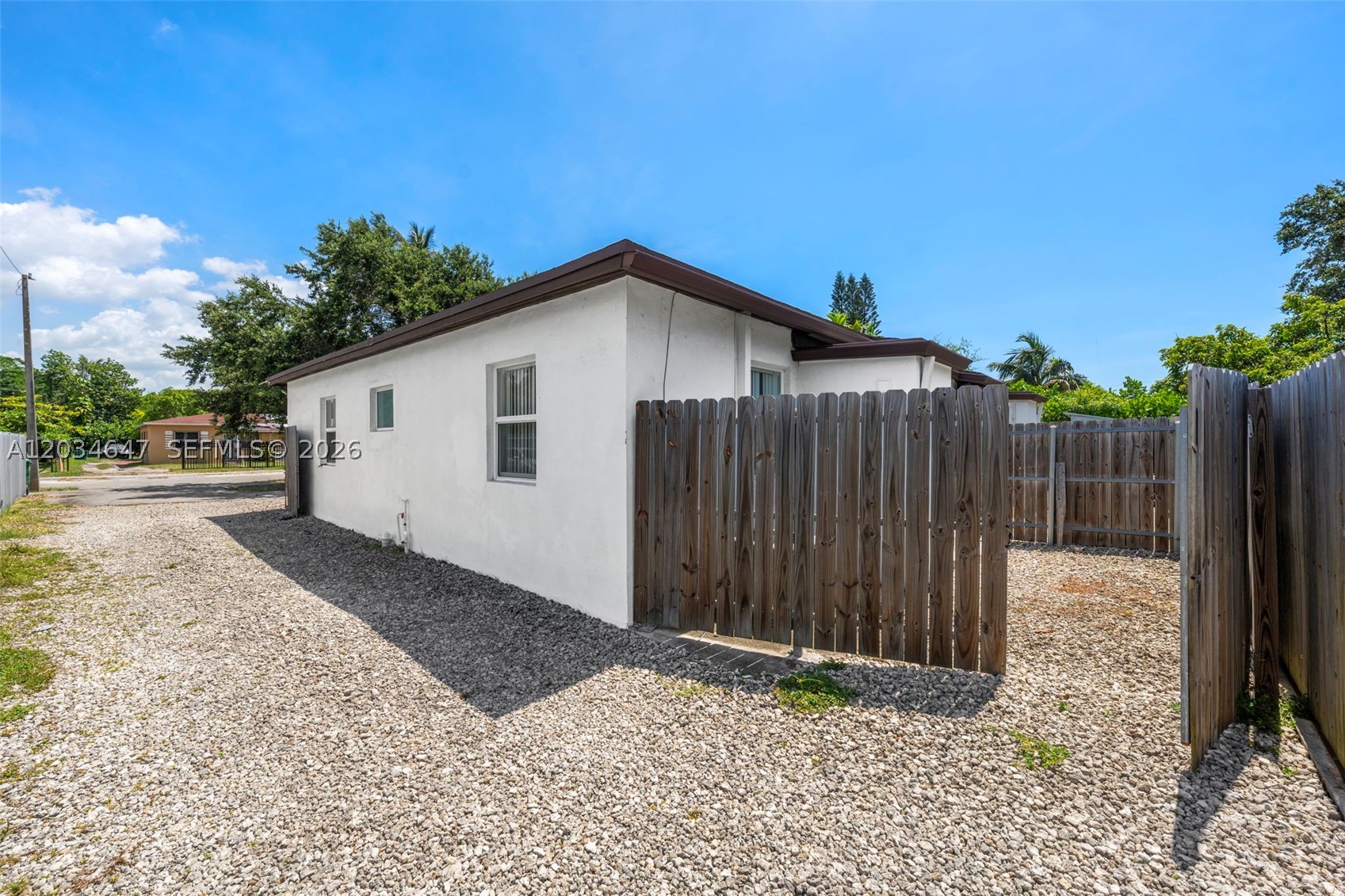 WEST MIAMI SHORES SEC A - Residential Lease