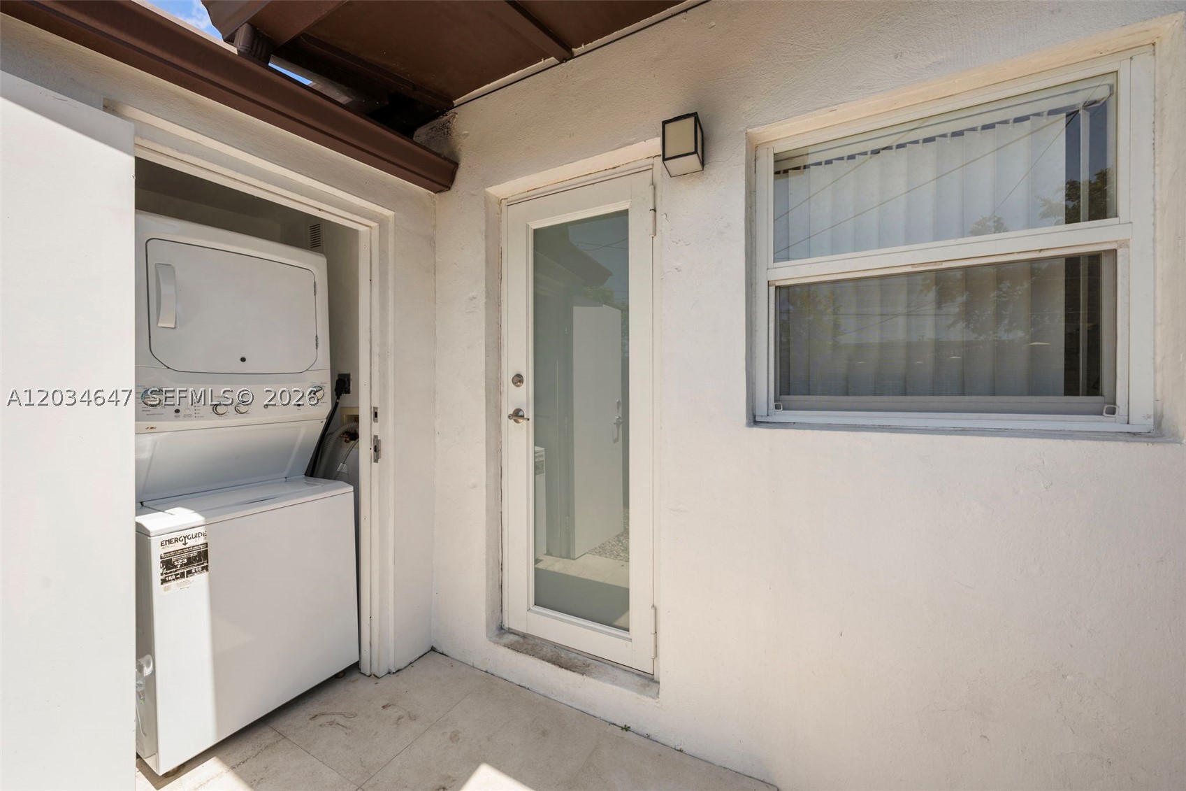 WEST MIAMI SHORES SEC A - Residential Lease