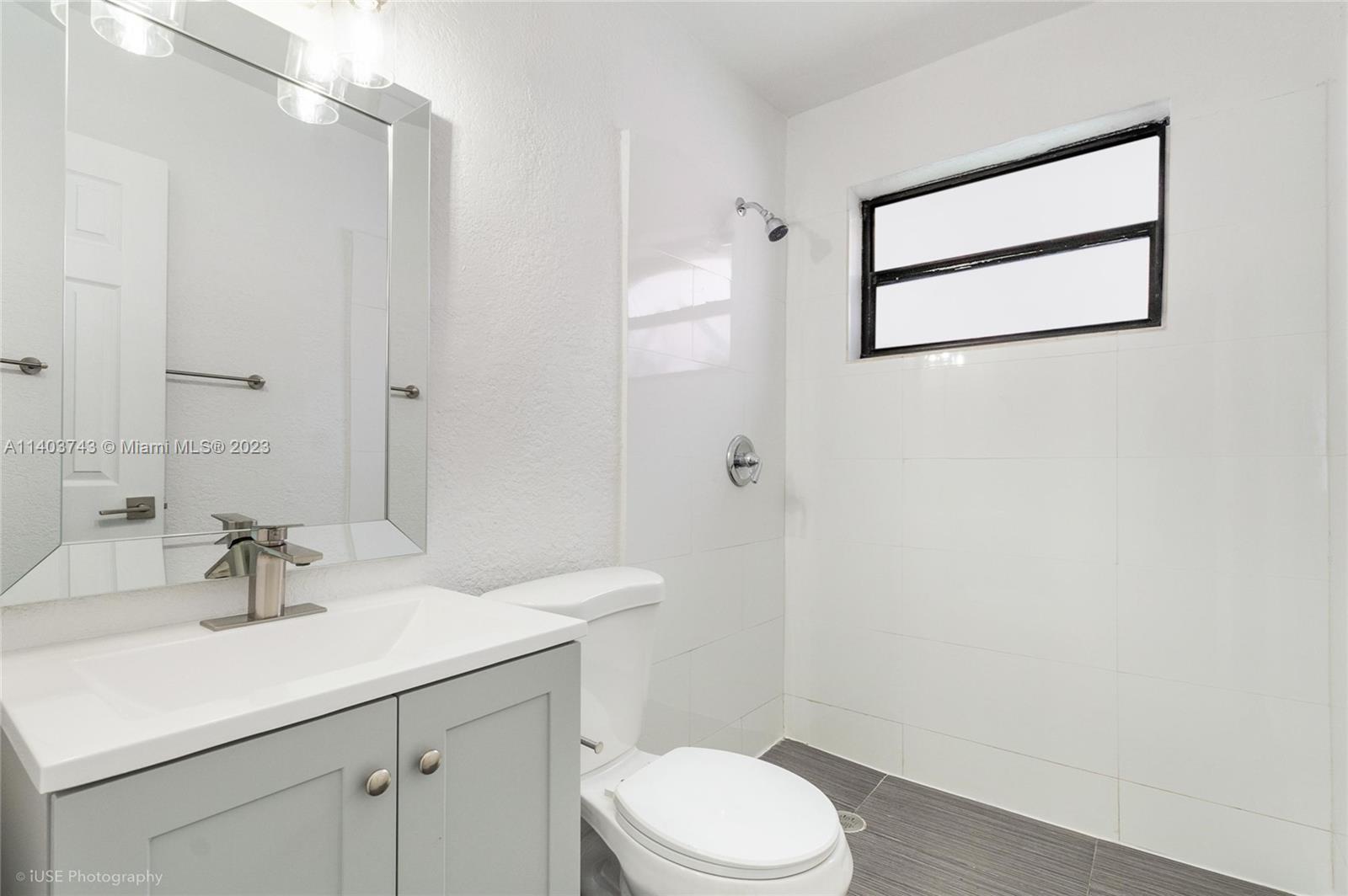 ORCHARD VILLA EXTENSION - Residential Lease
