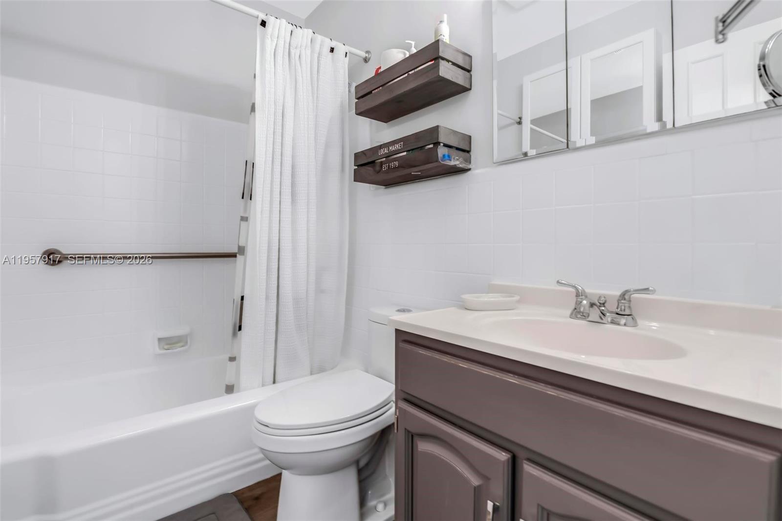 ROLEN LAKE GARDENS CO-OP - Residential