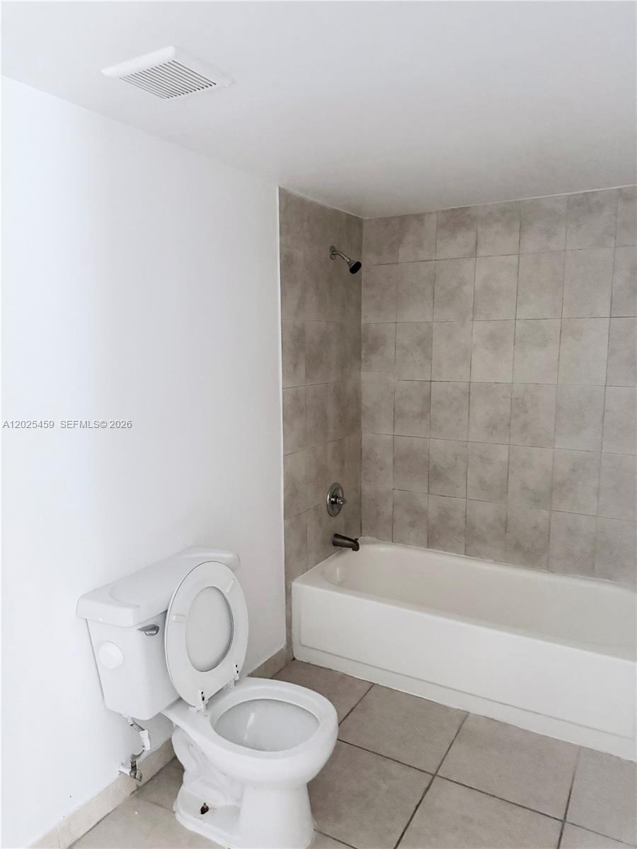 CLOVERLEAF GARDENS SEC TW - Residential Lease