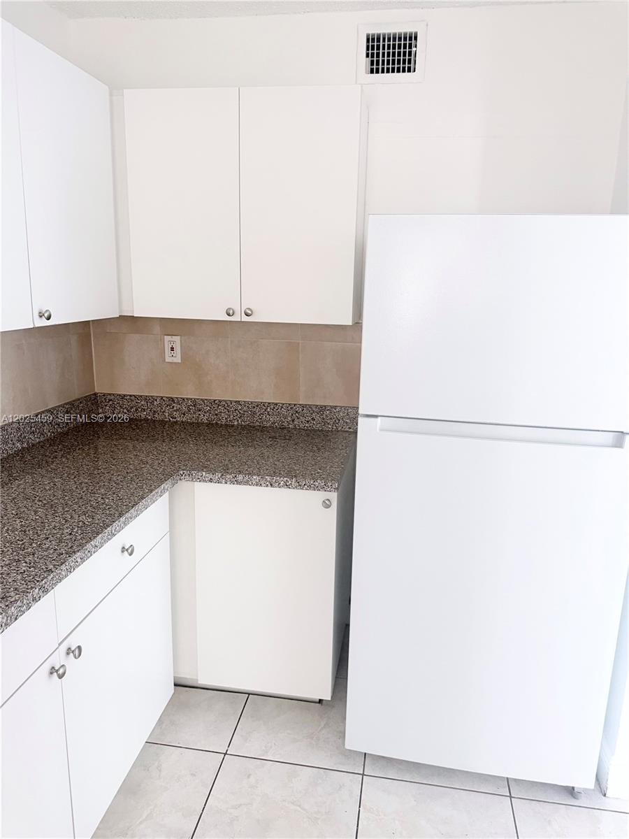 CLOVERLEAF GARDENS SEC TW - Residential Lease