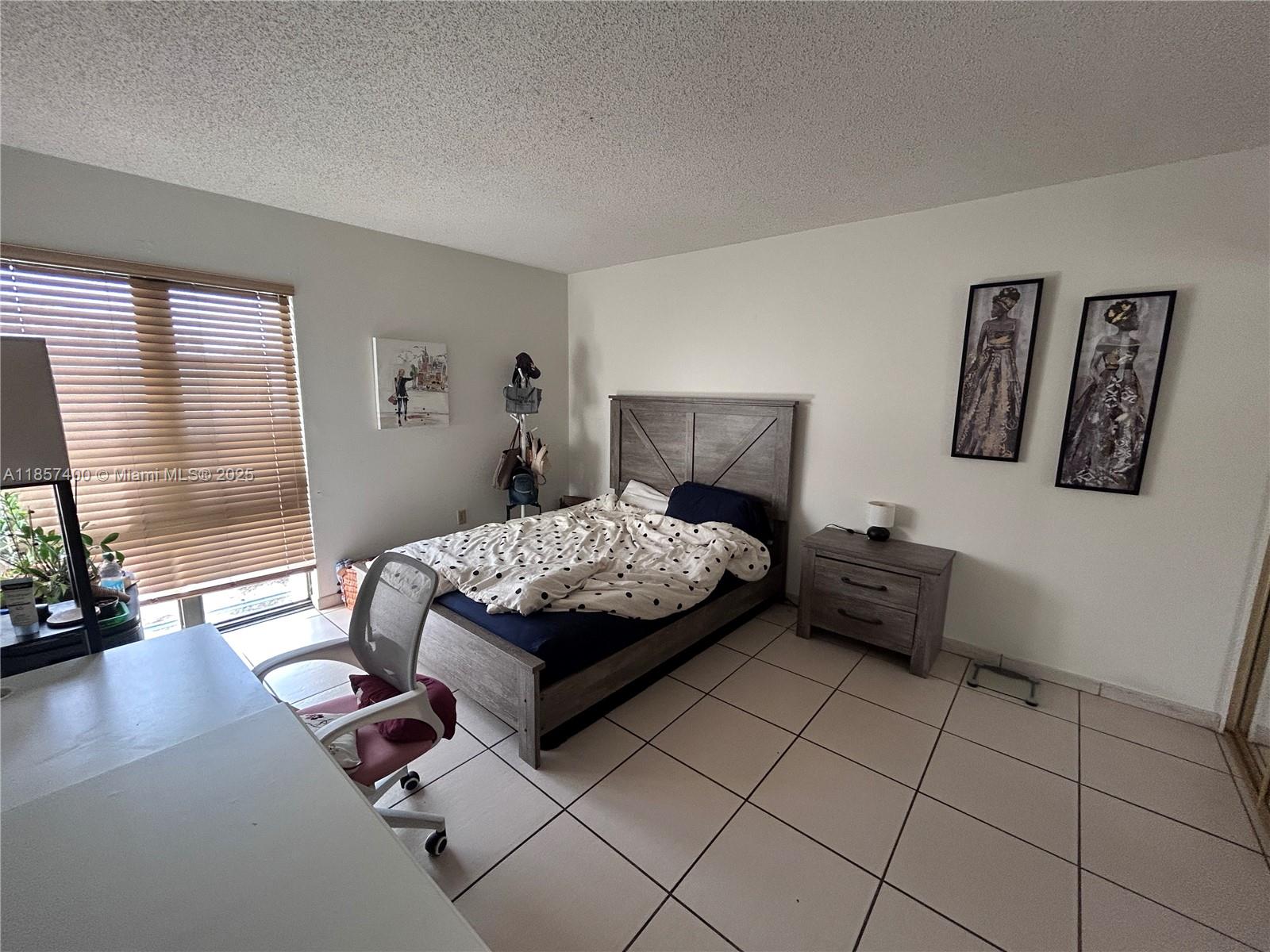 RACQUET CLUB OF KENDALE L - Residential