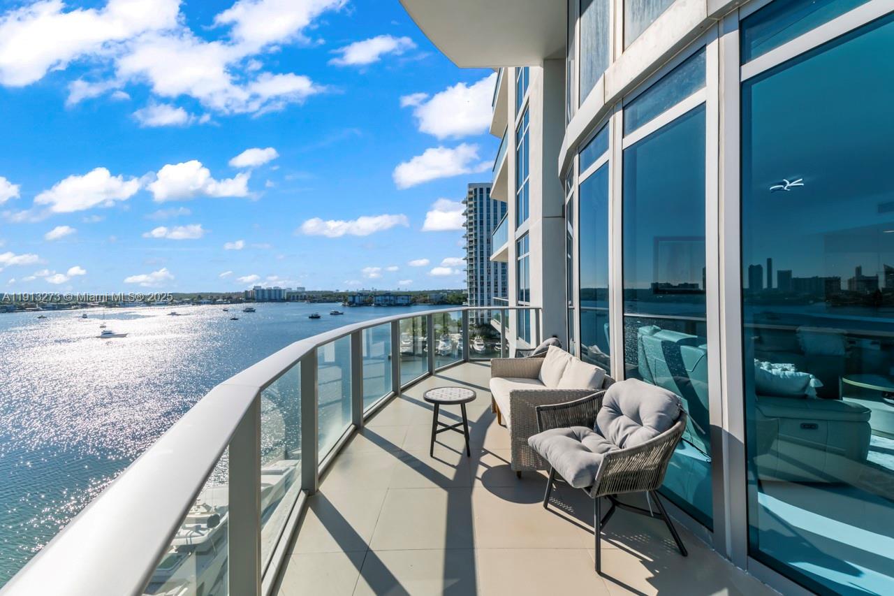MARINA PALMS RESIDENCES N - Residential