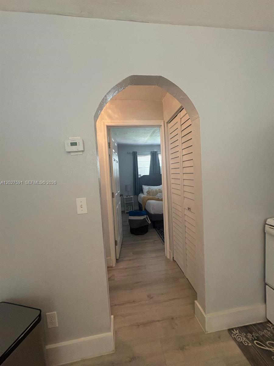 HOLLYWOOD BEACH GARDENS - Residential Lease