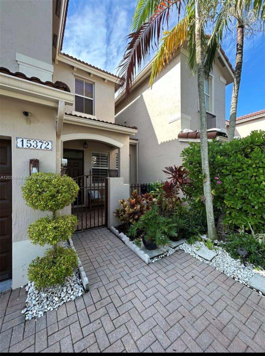 AB AT TAMIAMI TRAIL PHASE - Residential