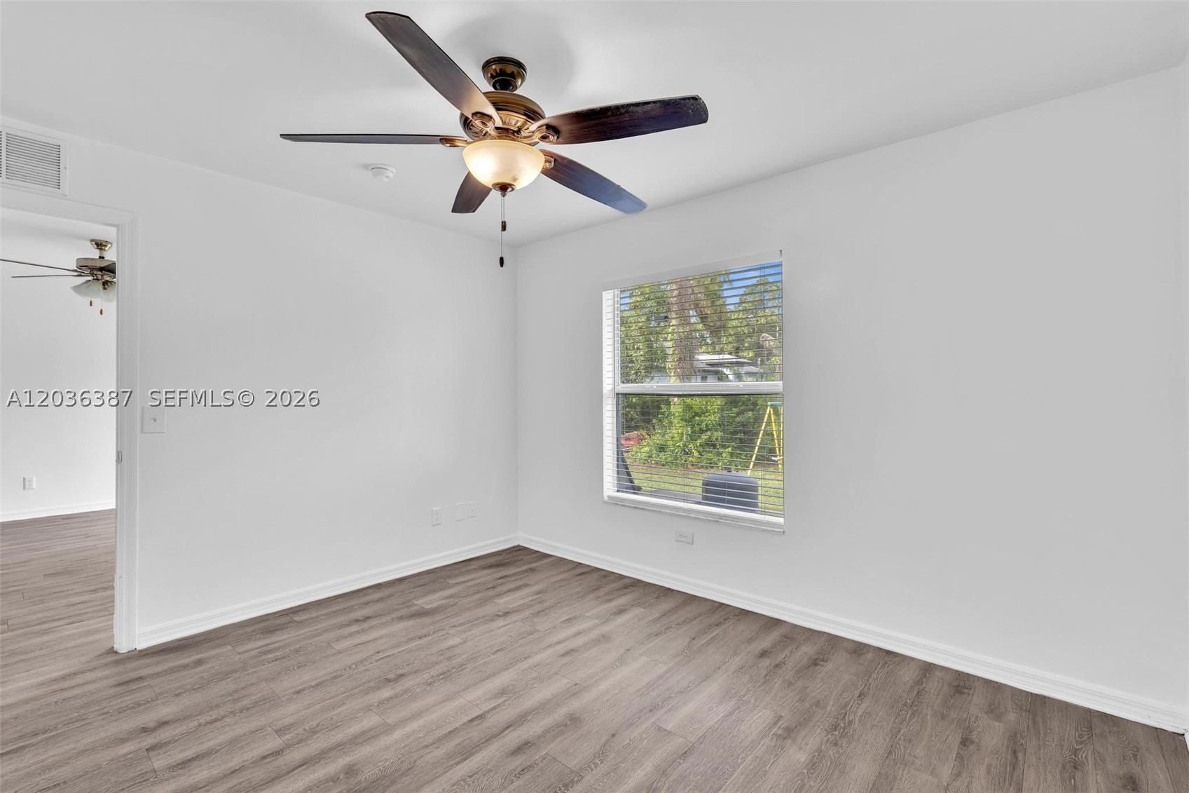 LEHIGH ESTATES - Residential Income