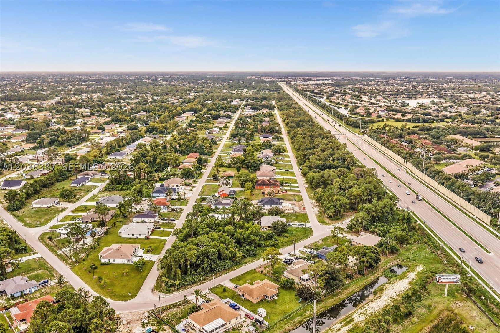 LEHIGH ESTATES - Residential Income