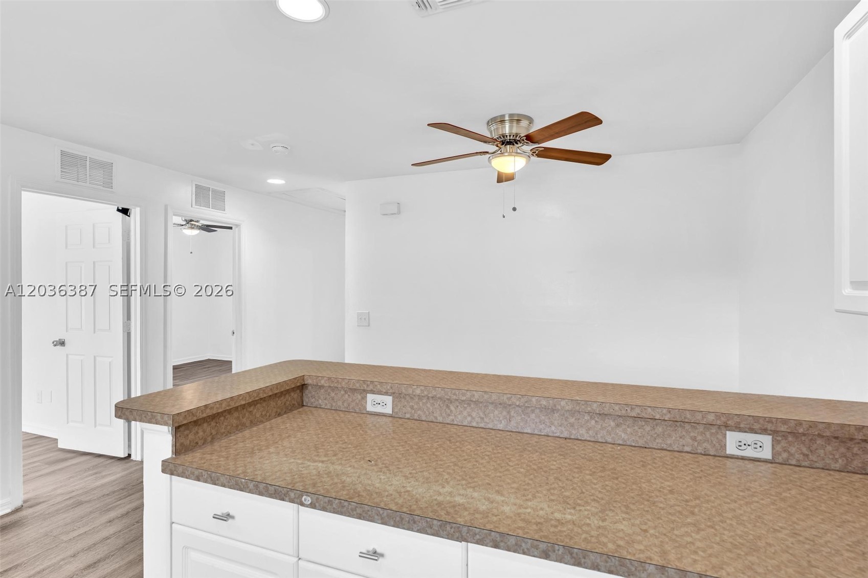 LEHIGH ESTATES - Residential Income