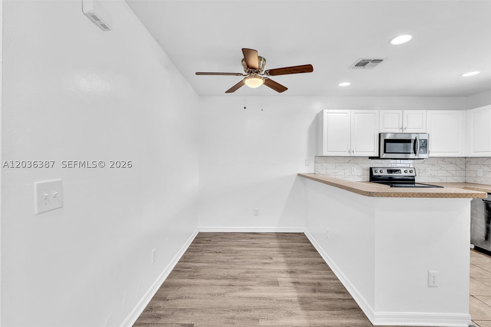 LEHIGH ESTATES - Residential Income