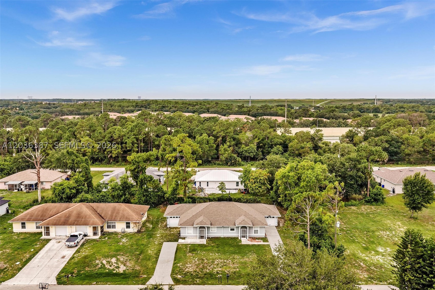 LEHIGH ESTATES - Residential Income