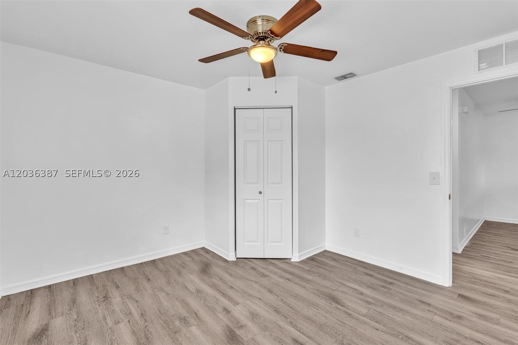 LEHIGH ESTATES - Residential Income