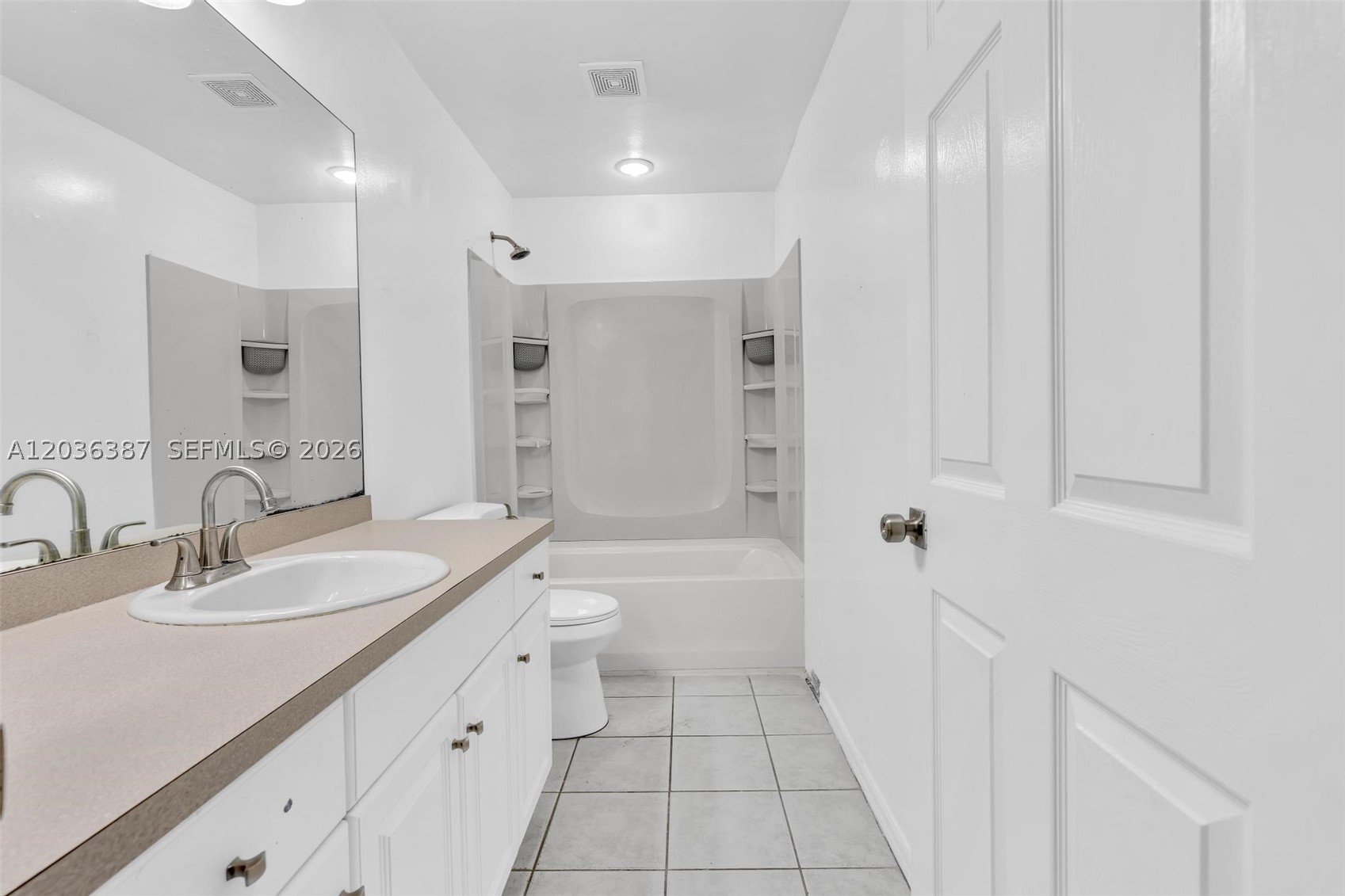 LEHIGH ESTATES - Residential Income