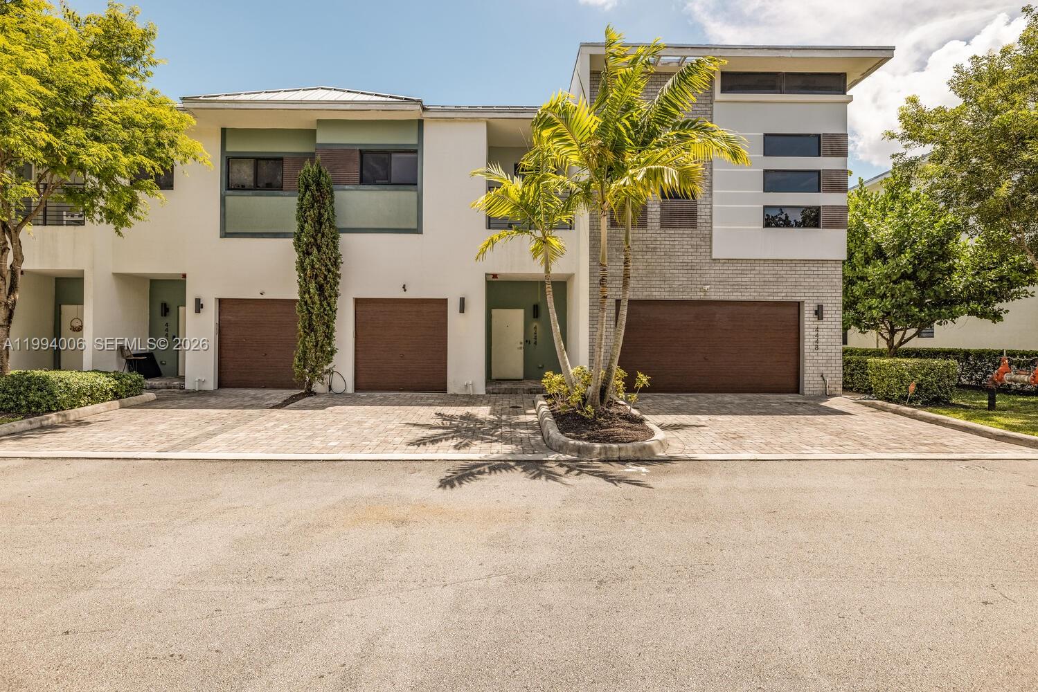 PLANTATION BUSINESS PARK - Residential