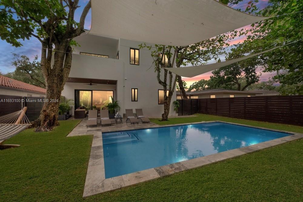 DE HEDOUVILLES SUB - Residential Lease