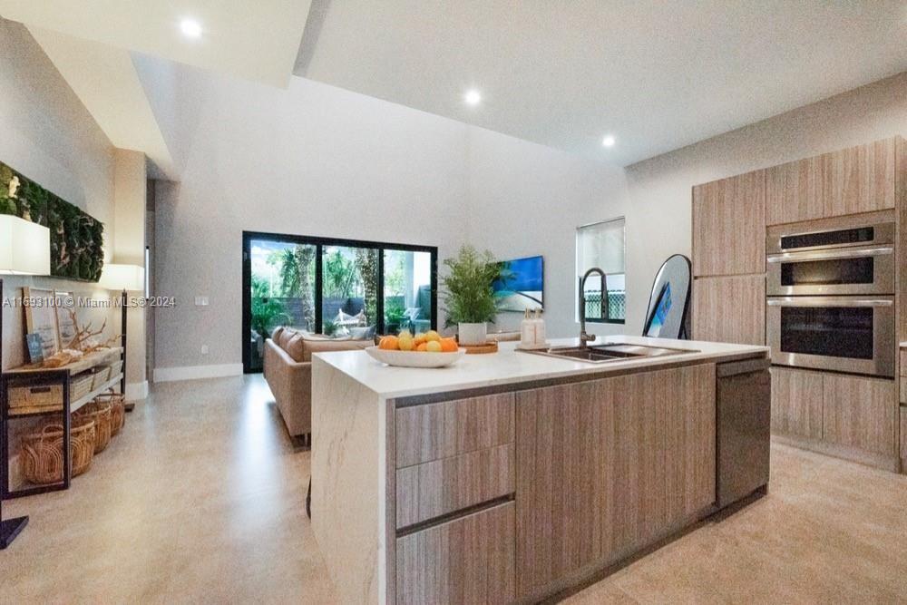 DE HEDOUVILLES SUB - Residential Lease
