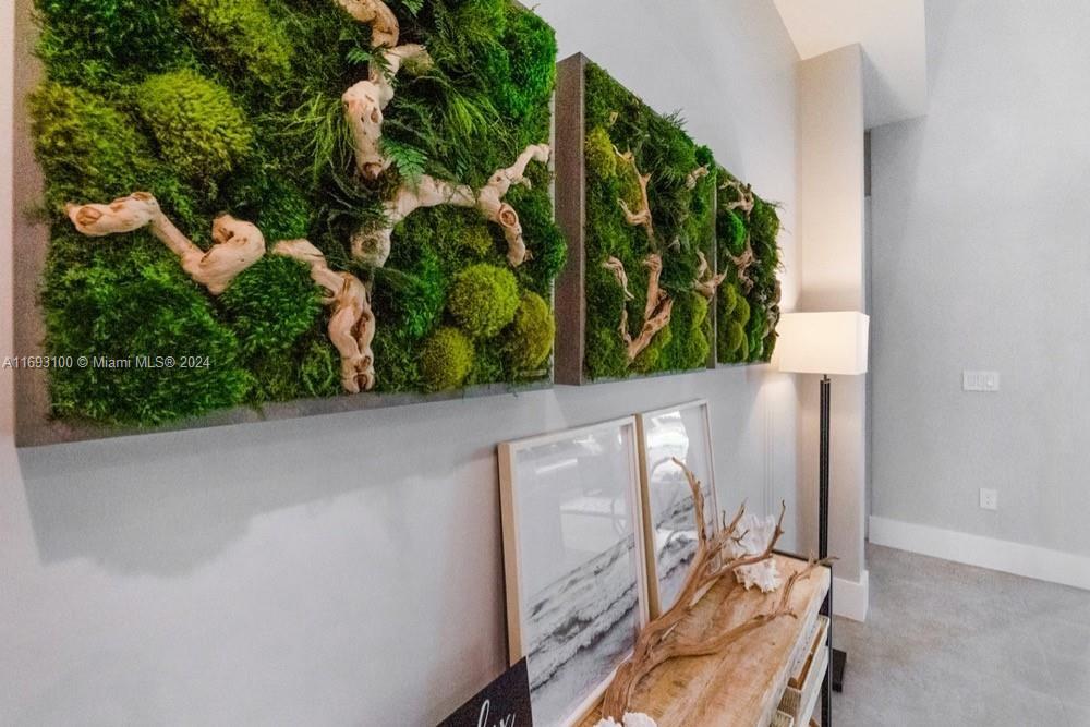DE HEDOUVILLES SUB - Residential Lease