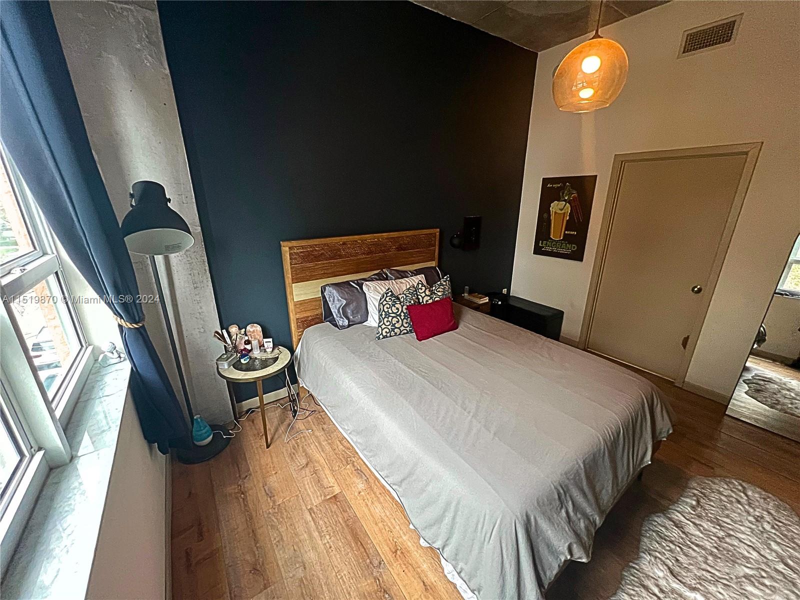 CITE CONDO - Residential Lease