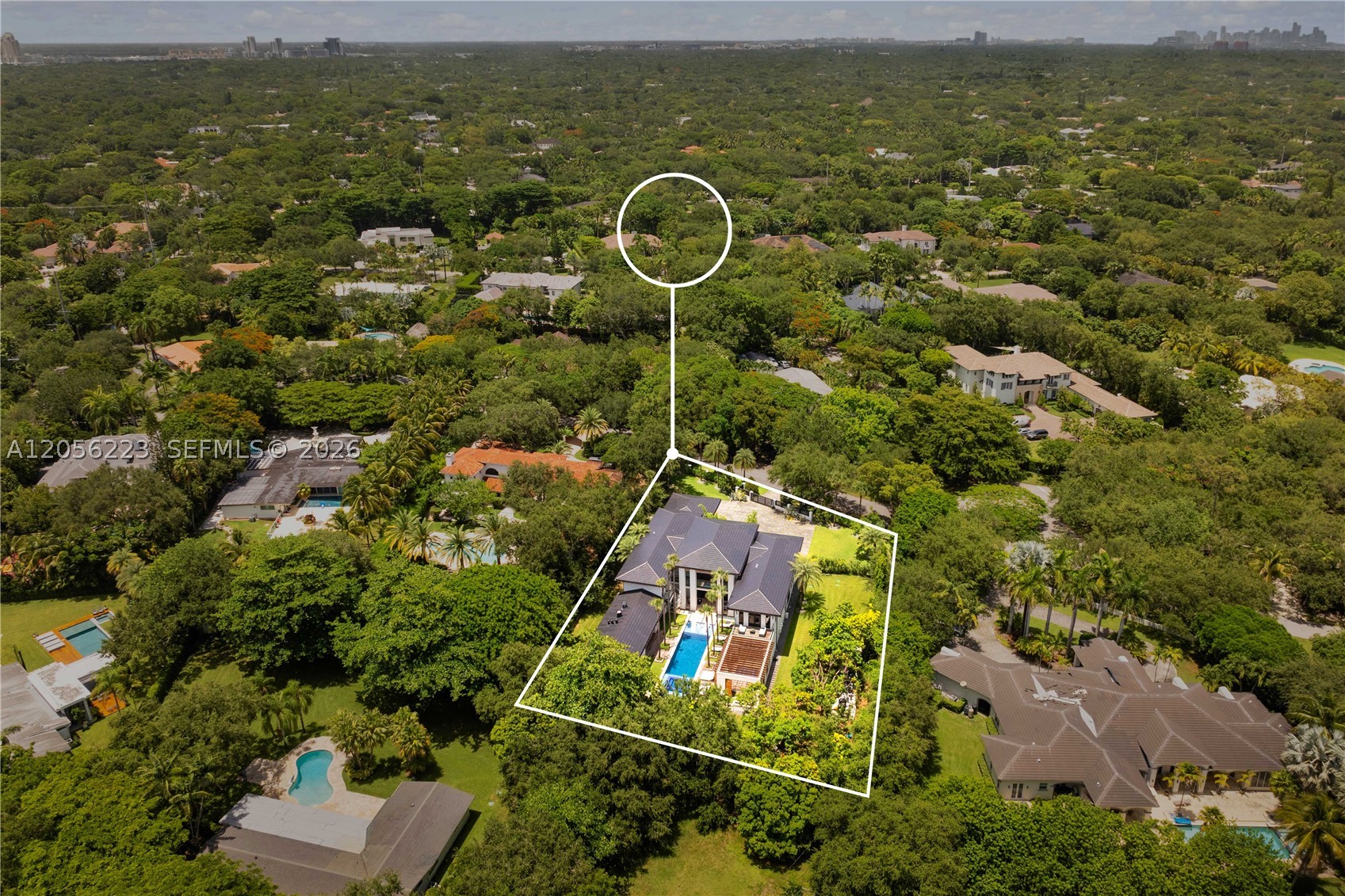 TOWN & COUNTRY ESTATES - Residential