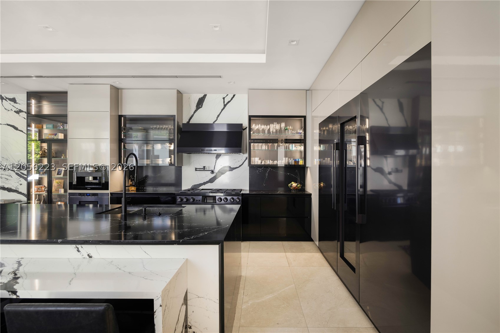 TOWN & COUNTRY ESTATES - Residential