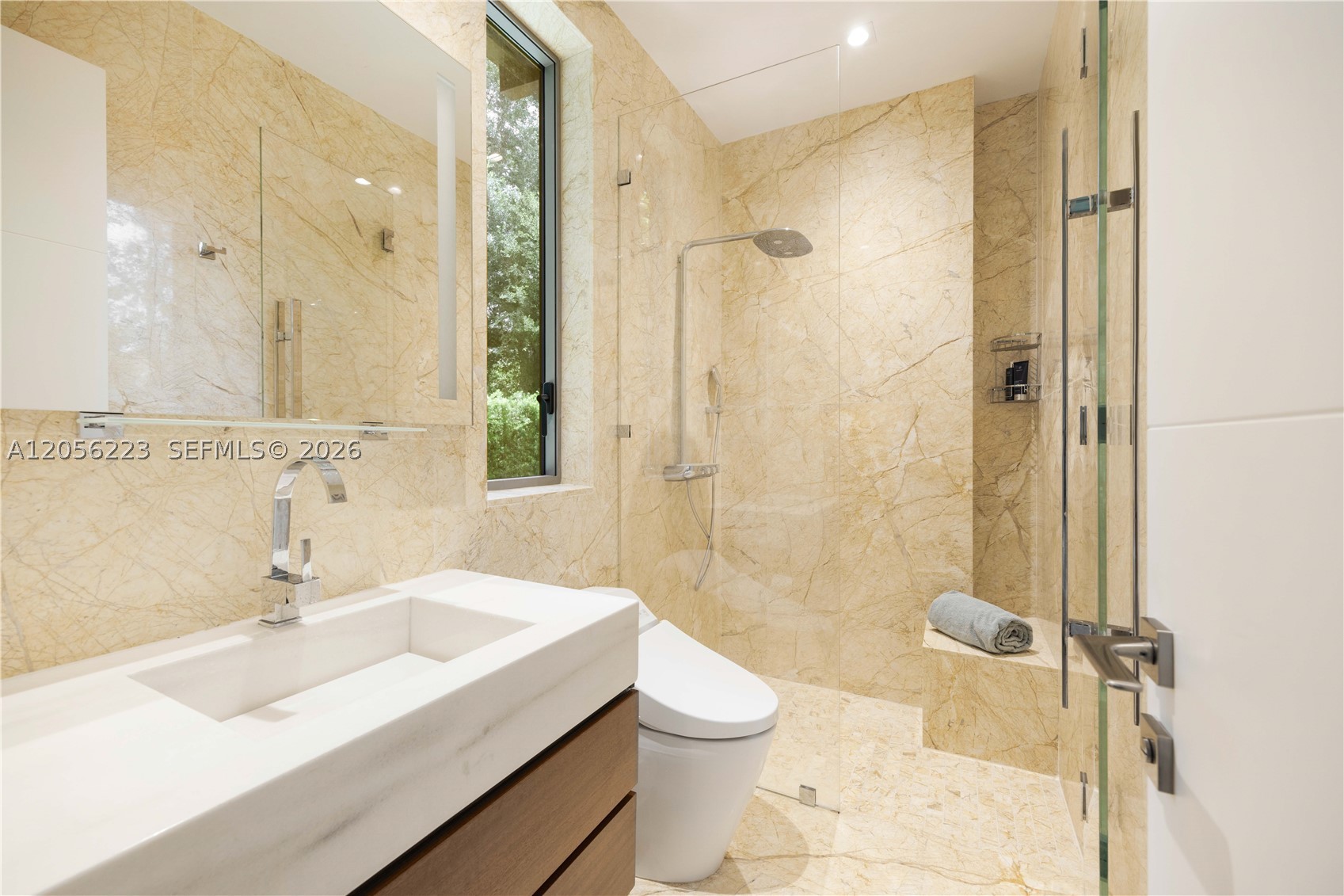 TOWN & COUNTRY ESTATES - Residential