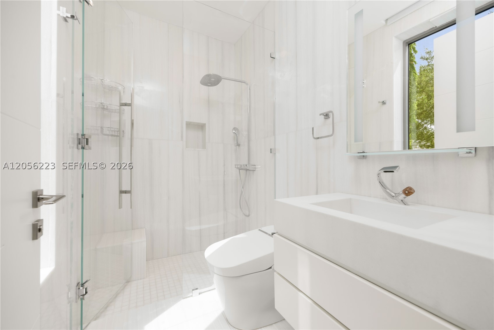 TOWN & COUNTRY ESTATES - Residential