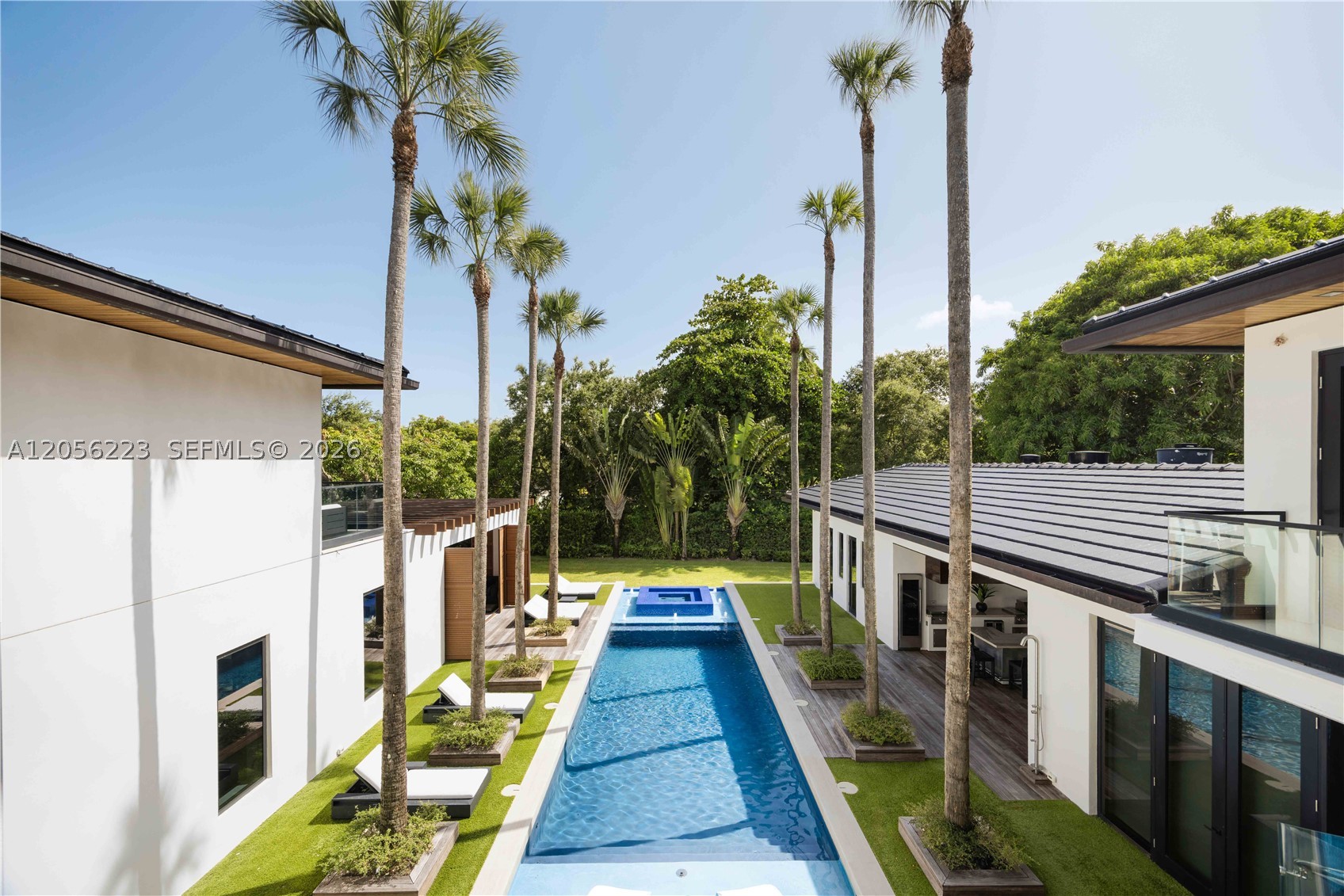 TOWN & COUNTRY ESTATES - Residential