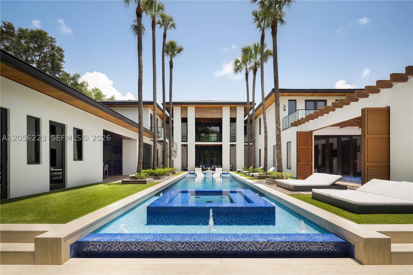 TOWN & COUNTRY ESTATES - Residential