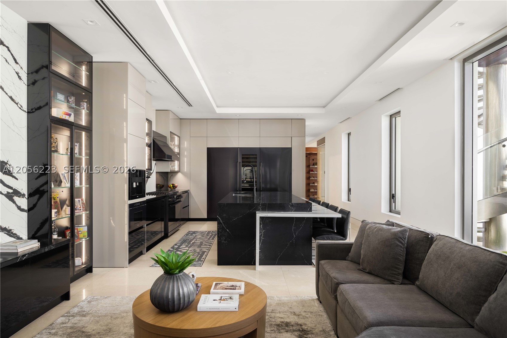 TOWN & COUNTRY ESTATES - Residential