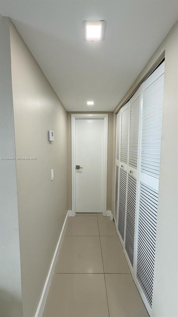 SAILBOAT CAY CONDO - Residential