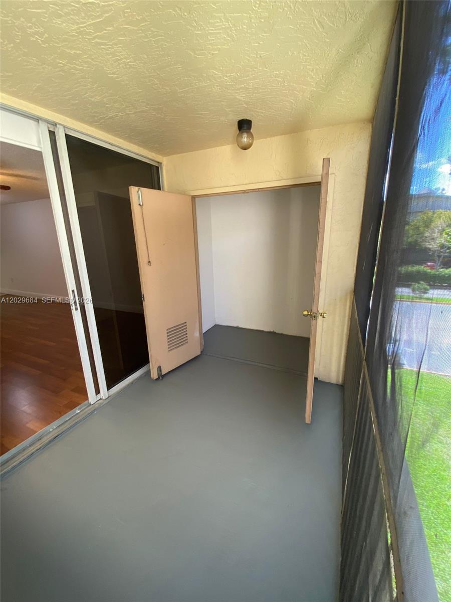 LAS VISTAS AT DORAL CONDO - Residential Lease