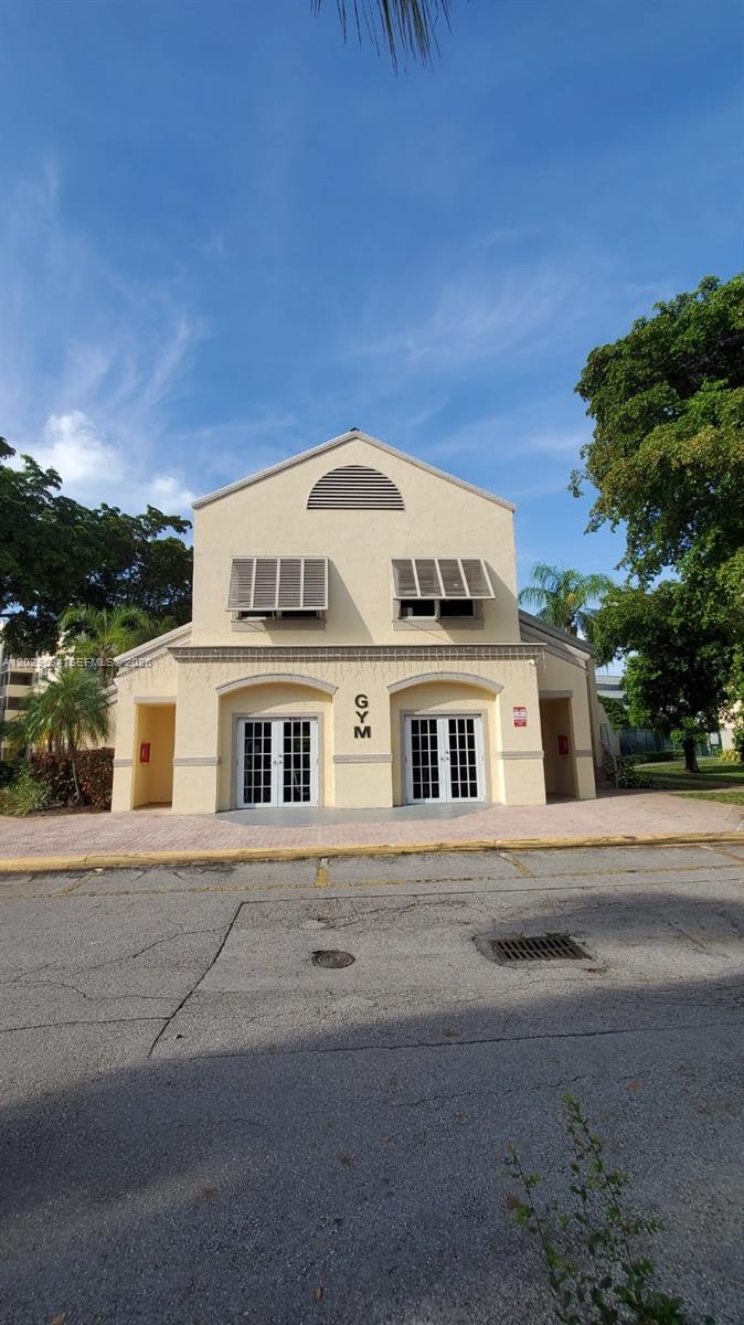 LAS VISTAS AT DORAL CONDO - Residential Lease
