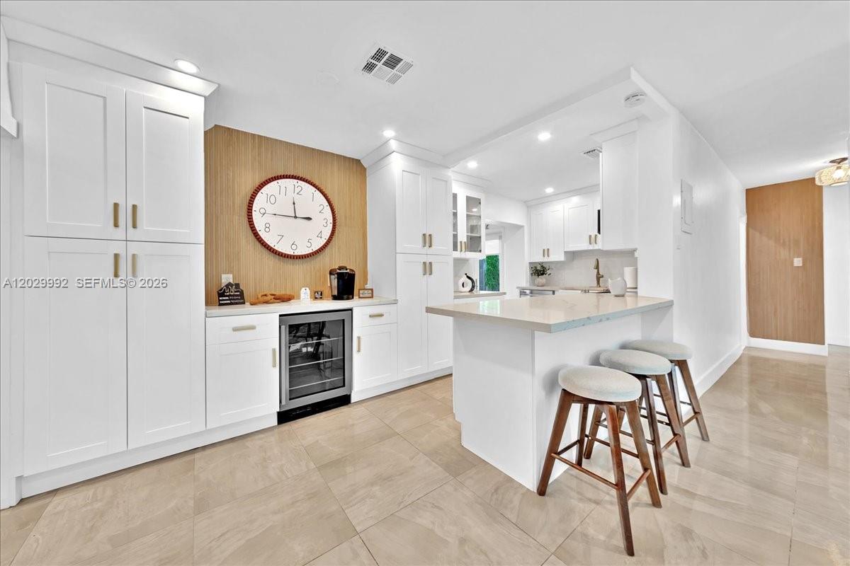 LAUDERDALE PARK 6-33 1/2 - Residential