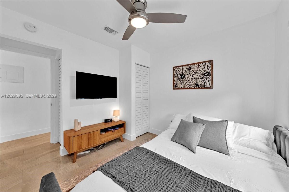 LAUDERDALE PARK 6-33 1/2 - Residential
