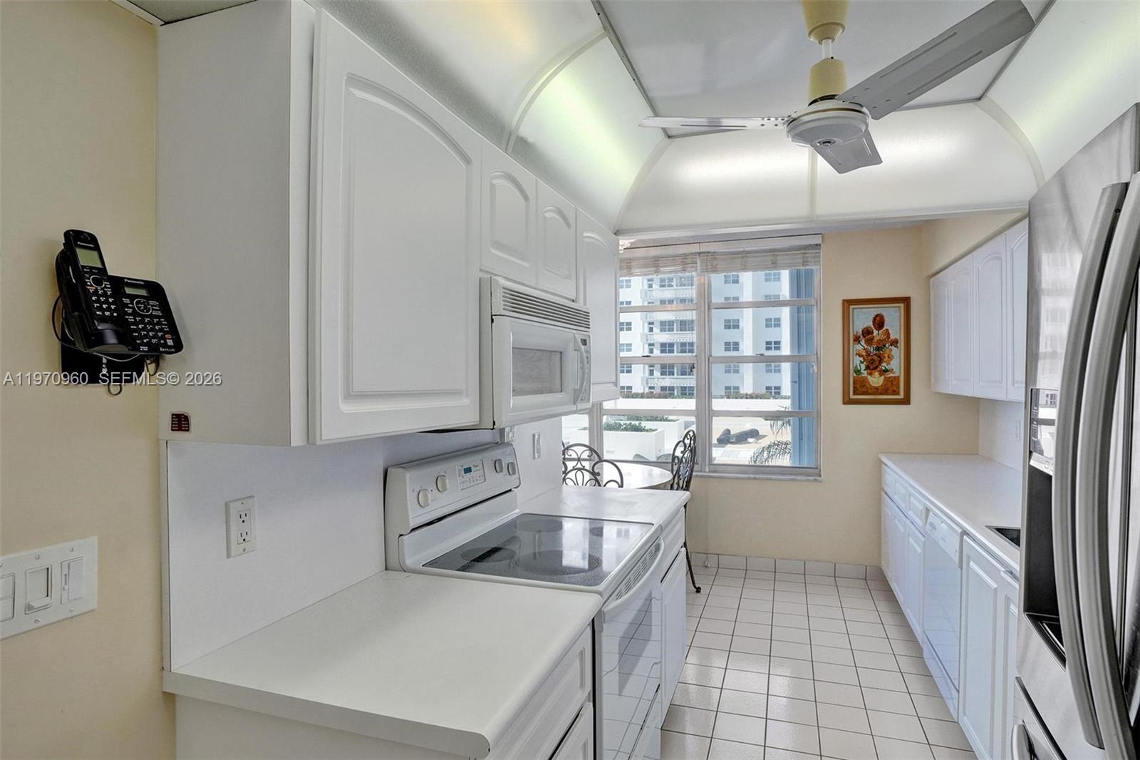 PLAZA SOUTH CONDO - Residential