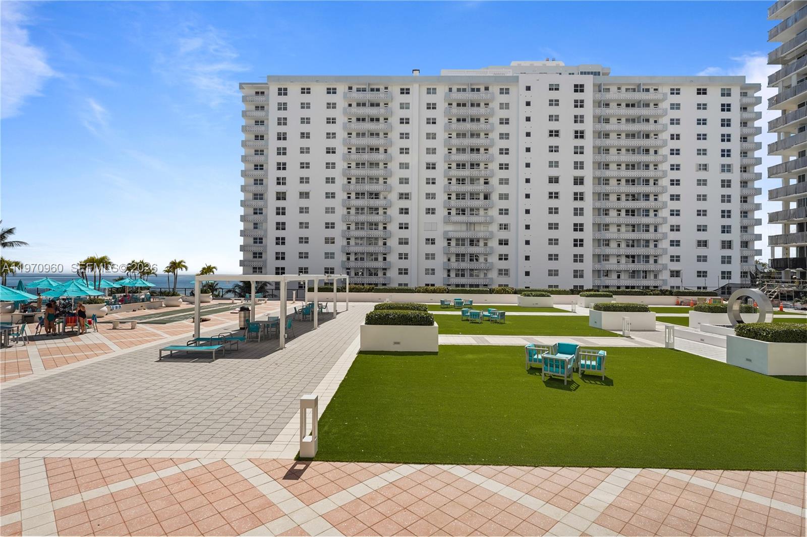 PLAZA SOUTH CONDO - Residential
