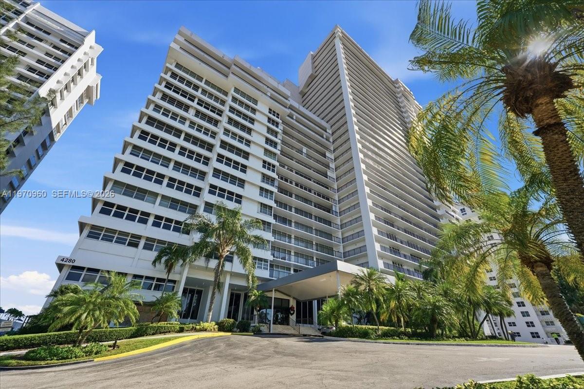 PLAZA SOUTH CONDO - Residential