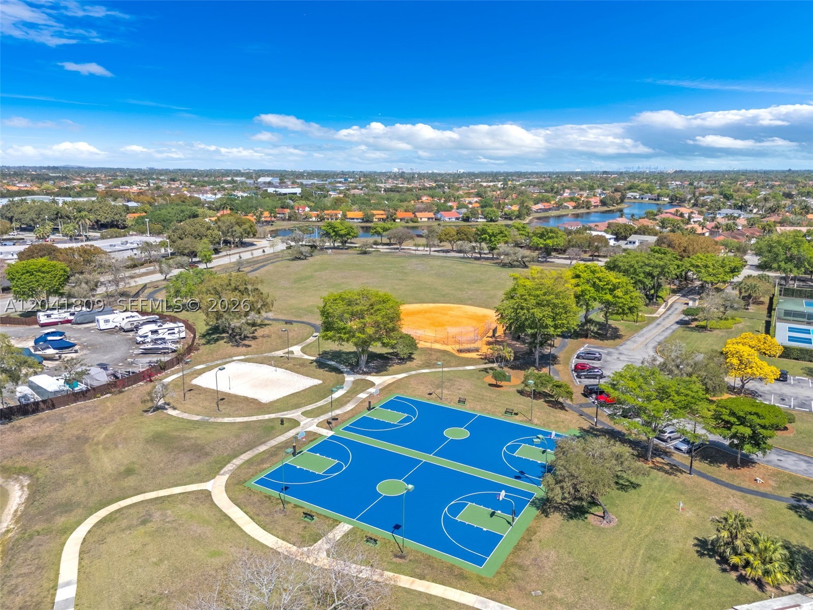 LAKES OF THE MEADOW-MEADO - Residential