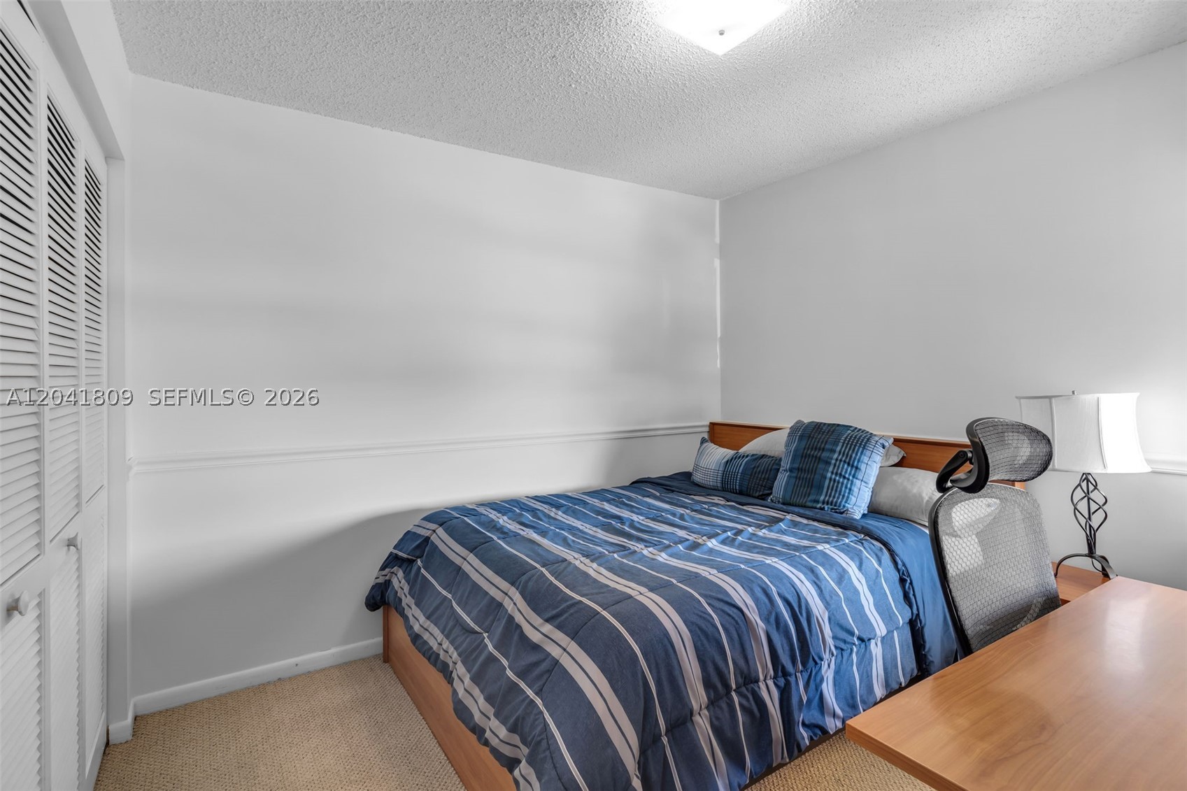 LAKES OF THE MEADOW-MEADO - Residential