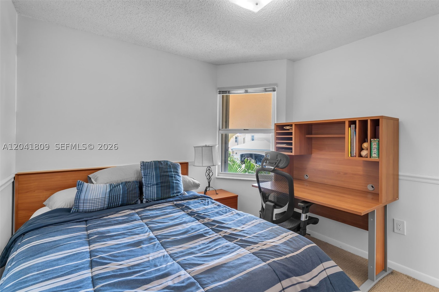 LAKES OF THE MEADOW-MEADO - Residential