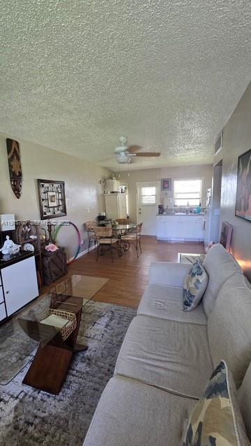CRYSTAL COURT MANOR NO 5 - Residential