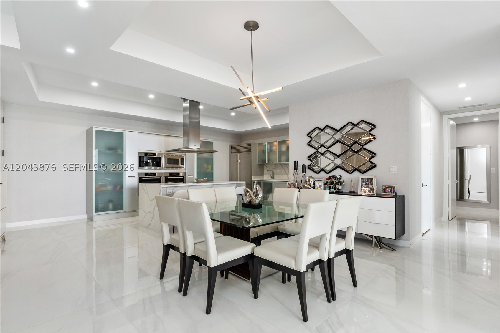 TRUMP ROYALE CONDO - Residential
